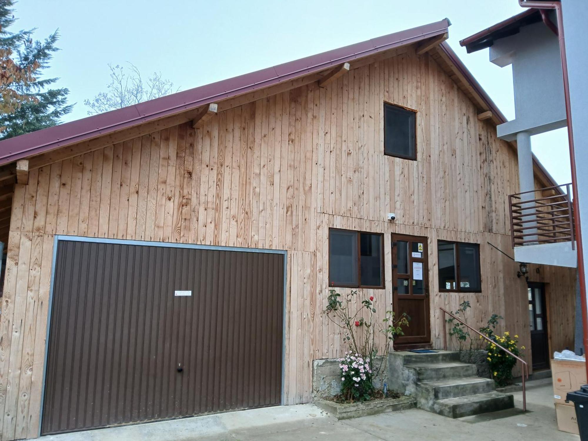 Perla Argesului, Ciubar, Piscina, Lift, Gratar, Cabana, Pensiuni, Hotel Cazare Transfagarasan Curtea De Arges Albestii de Arges Exterior foto